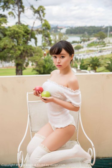 月与灯依旧